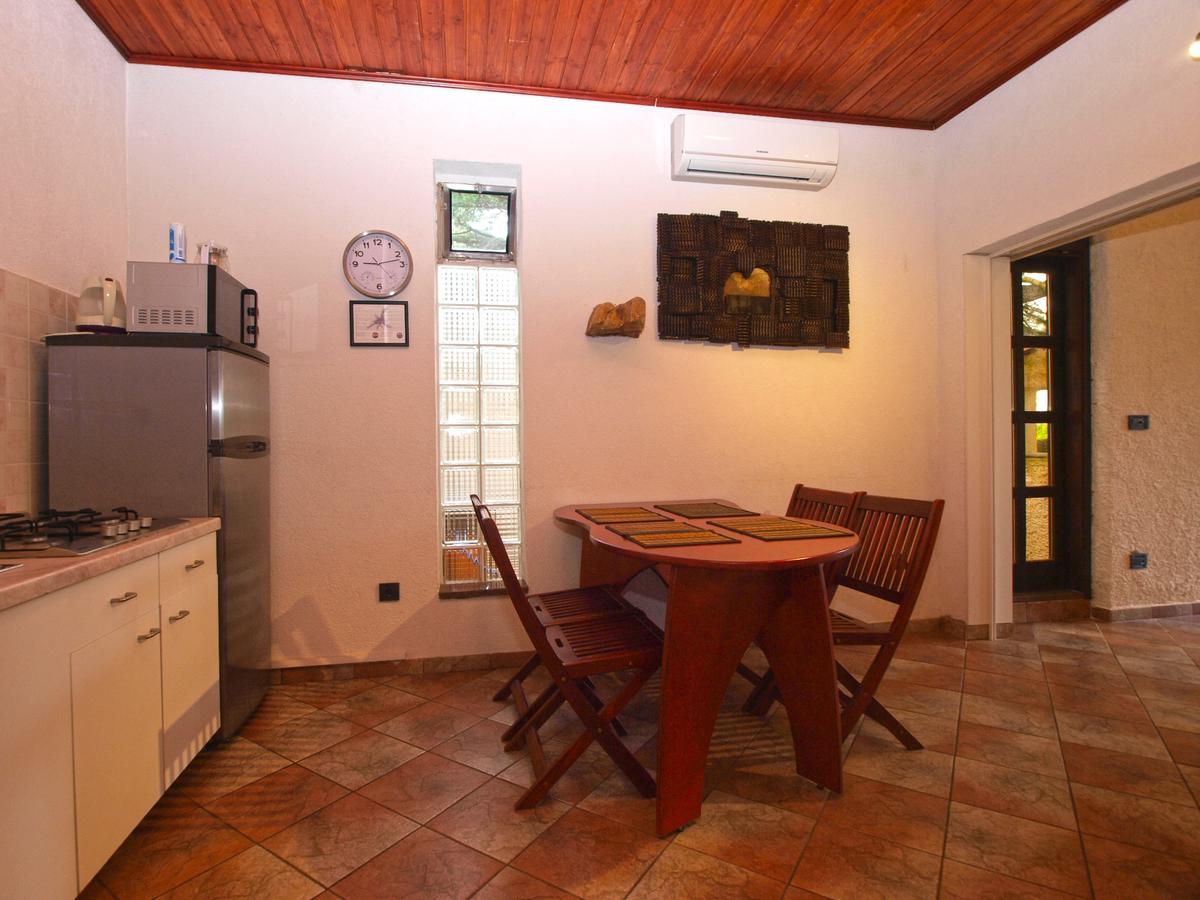 Apartments Nenad 1720 Premantura Εξωτερικό φωτογραφία