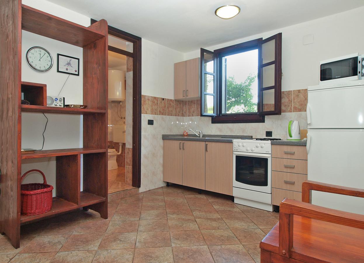 Apartments Nenad 1720 Premantura Εξωτερικό φωτογραφία